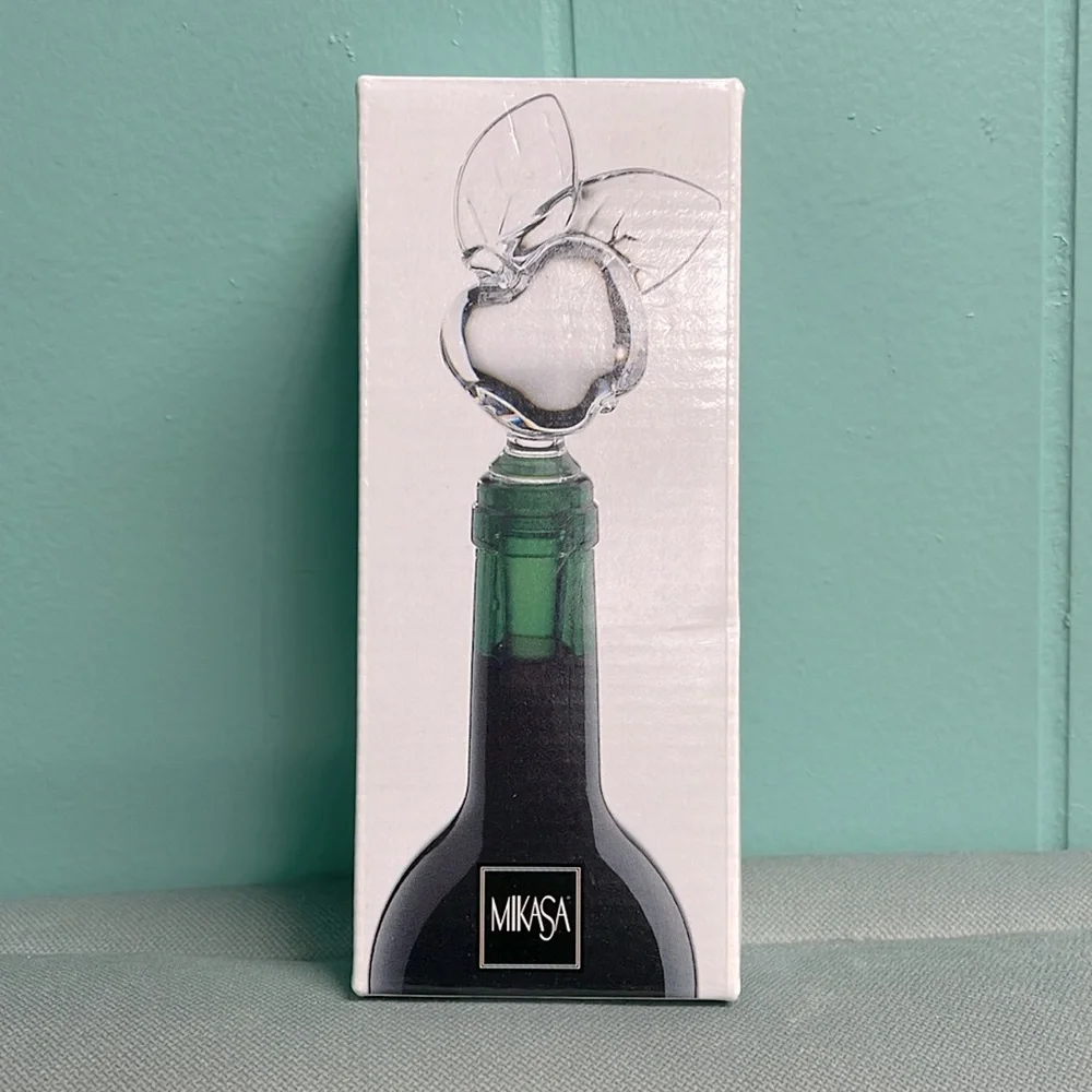 BNWT Mikasa Clear Glass Apple Bottle Stopper